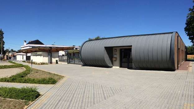 Image de Bâtiment professionnel et Hangar 