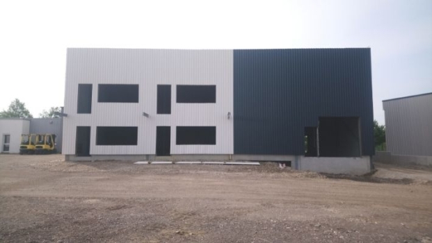 Image de Bâtiment professionnel et Hangar 