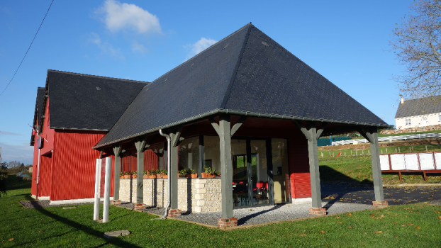 Image de Chalet / Maison en bois et Bureau 